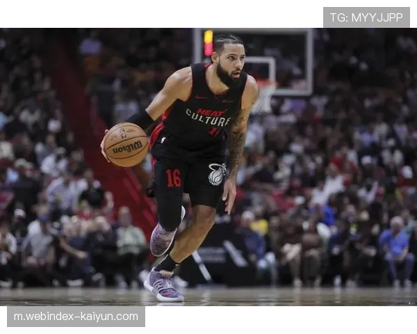 凯莱布马丁背部酸痛状态未定 热火锋线3D属性存疑